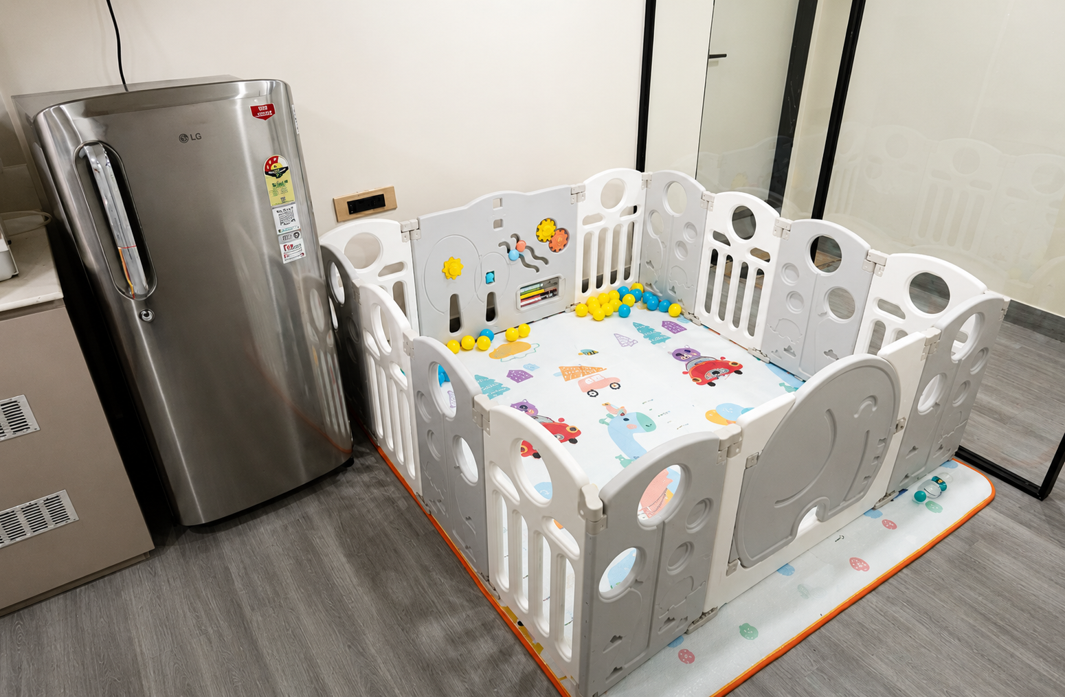 Pristine Dental kids play area