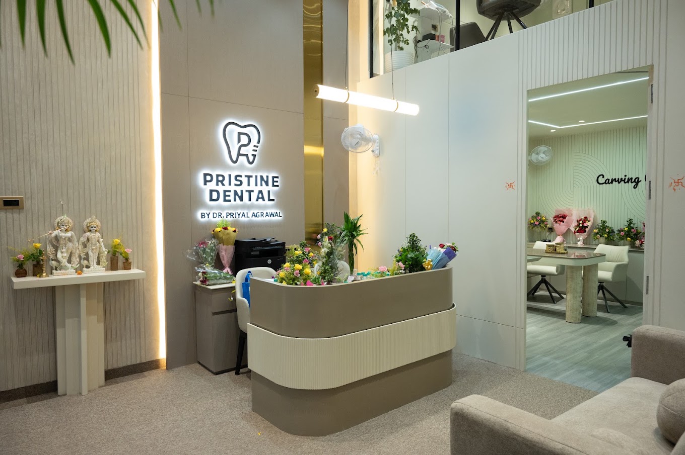 Pristine Dental reception desk